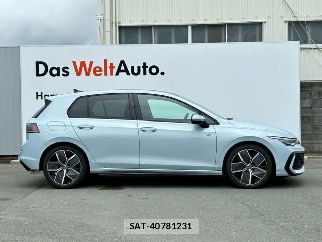 VolksWagen GOLF 2025-01 1226310-6