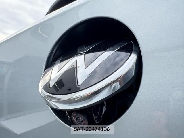 VolksWagen GOLF 2025-05 1323897-13