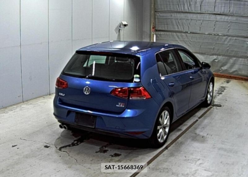 VolksWagen GOLF 2013-11 1346438-1