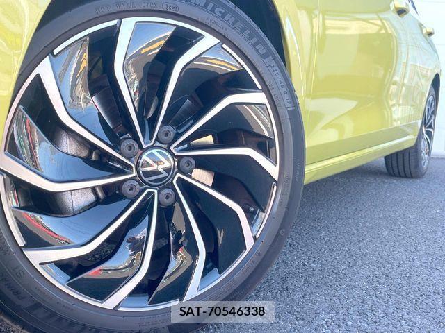 VolksWagen GOLF 2024-02 1830190-12