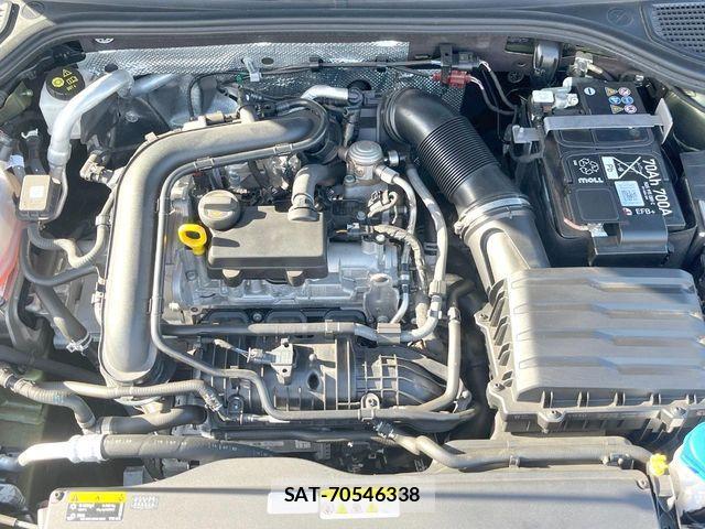 VolksWagen GOLF 2024-02 1830190-17
