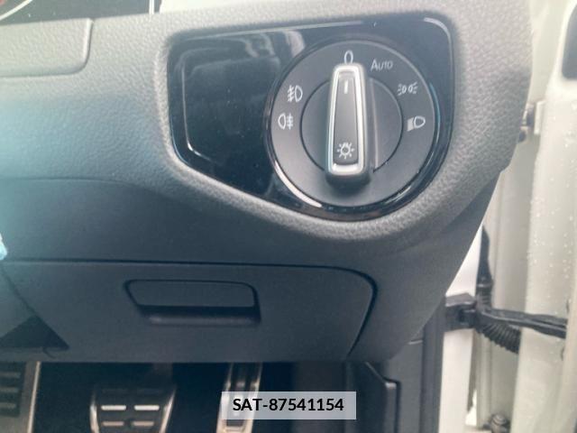 VolksWagen GOLF 2015-02 2011121-17