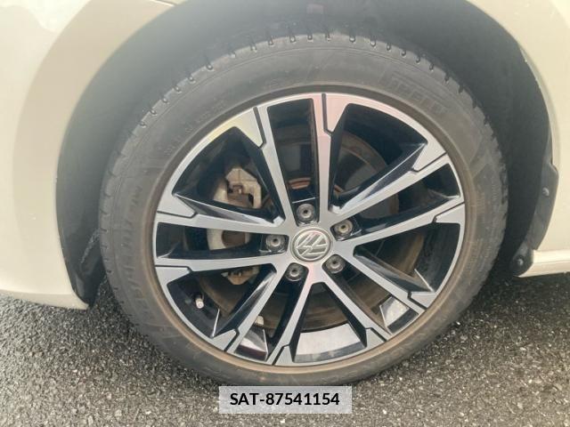 VolksWagen GOLF 2015-02 2011121-5