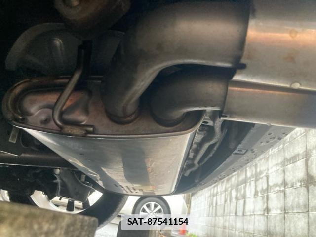 VolksWagen GOLF 2015-02 2011121-6