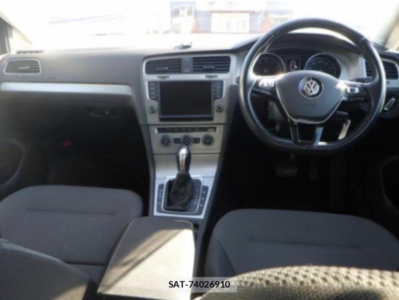 VolksWagen GOLF 2014-11 2424014-4