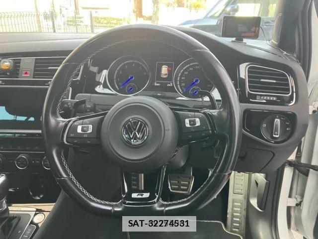 VolksWagen GOLF R 2017-05 2755664-13