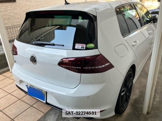 VolksWagen GOLF R 2017-05 2755664-4
