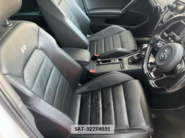 VolksWagen GOLF R 2017-05 2755664-7
