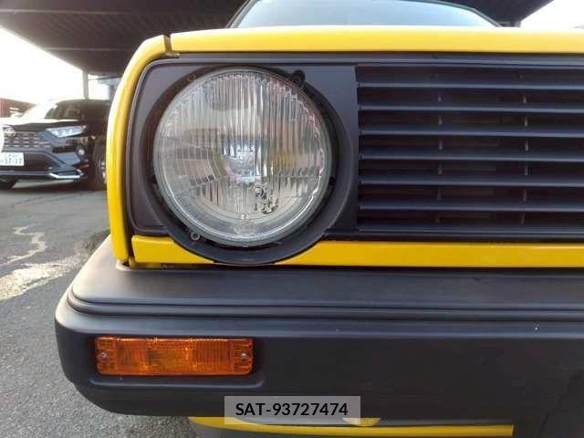 VolksWagen GOLF 1985-05 3017377-12