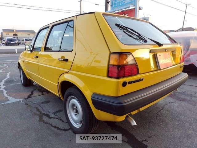 VolksWagen GOLF 1985-05 3017377-7