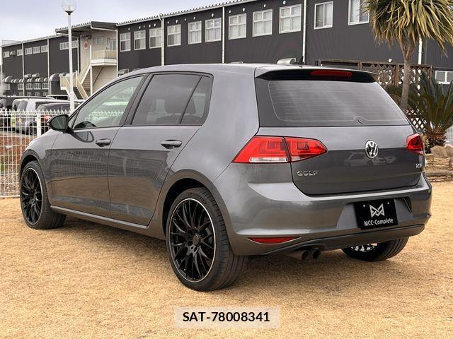 VolksWagen GOLF 2015-01 3391307-13