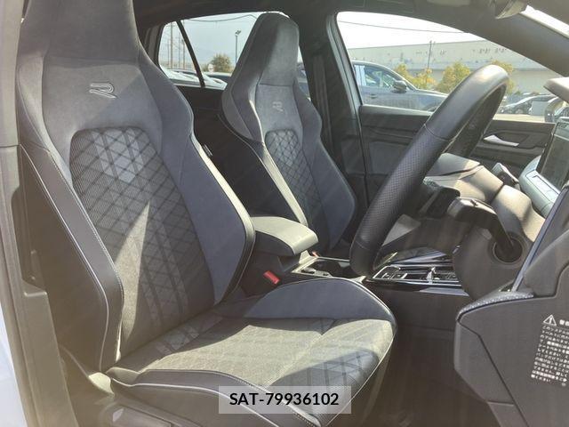 VolksWagen GOLF 2024-03 3423730-10