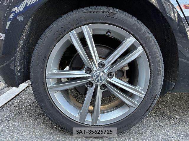 VolksWagen GOLF 2019-12 4051658-20