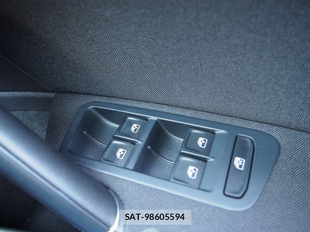 VolksWagen GOLF 2017-12 4141231-13