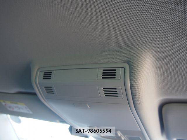 VolksWagen GOLF 2017-12 4141231-15