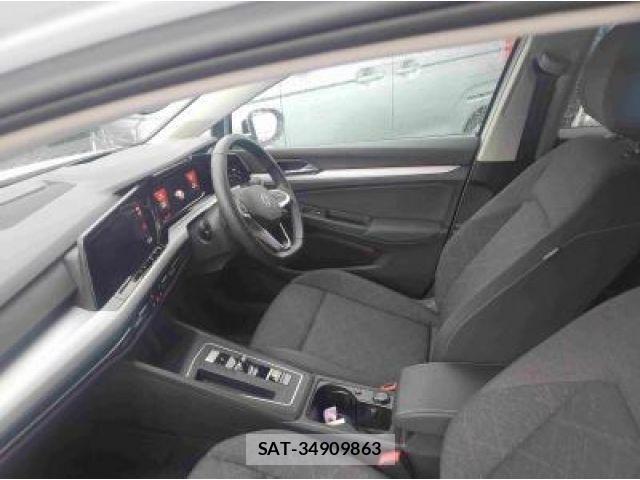 VolksWagen GOLF 2024-10 4244163-1