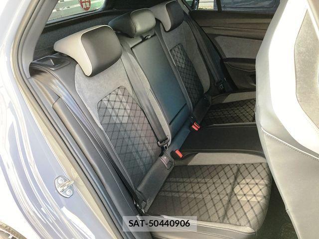 VolksWagen GOLF 2023-11 4333244-26