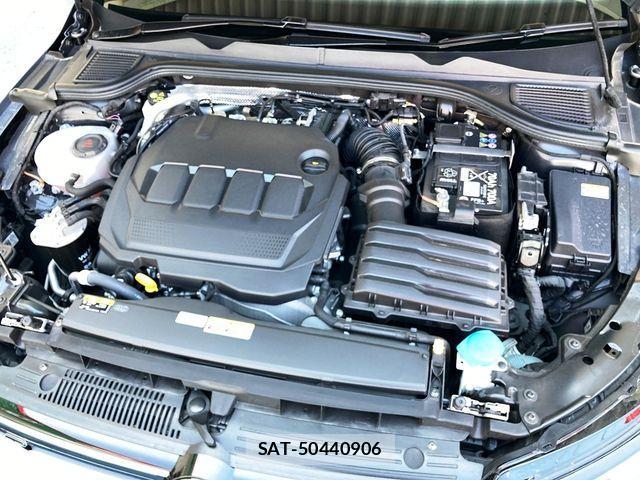 VolksWagen GOLF 2023-11 4333244-29