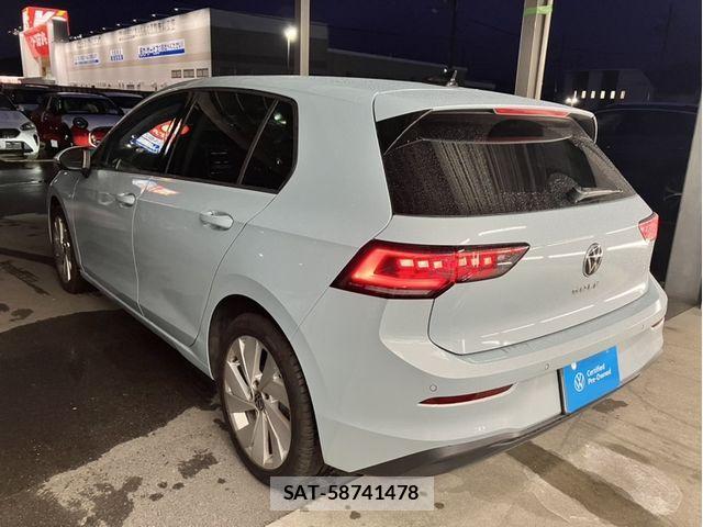 VolksWagen GOLF 2025-09 4604451-2