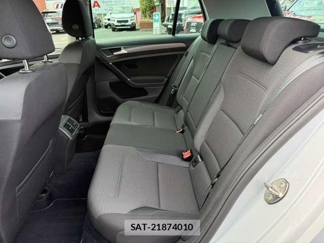 VolksWagen GOLF 2018-05 4641584-11