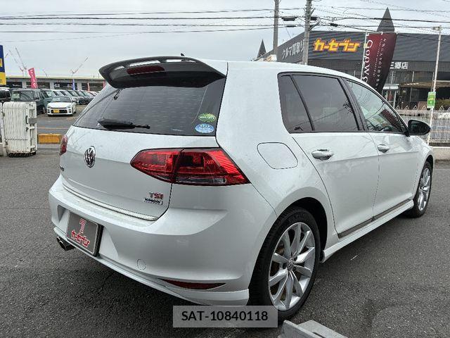VolksWagen GOLF 2015-09 4759385-1