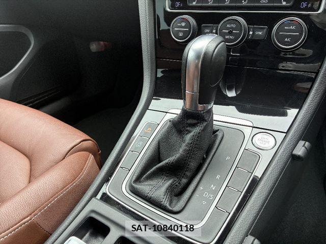VolksWagen GOLF 2015-09 4759385-26