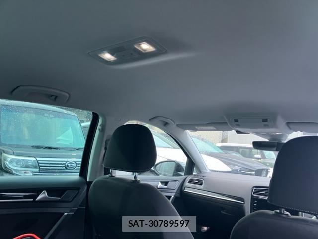 VolksWagen GOLF 2019-05 4994262-12
