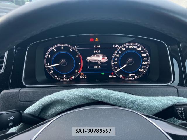 VolksWagen GOLF 2019-05 4994262-14