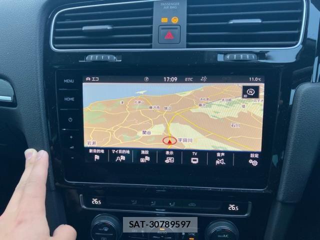 VolksWagen GOLF 2019-05 4994262-16