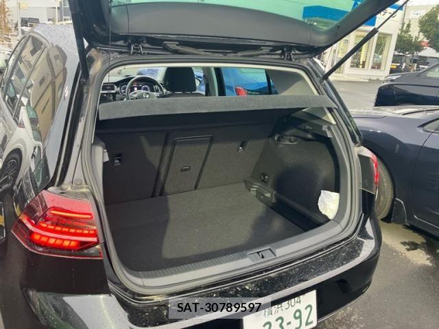 VolksWagen GOLF 2019-05 4994262-20
