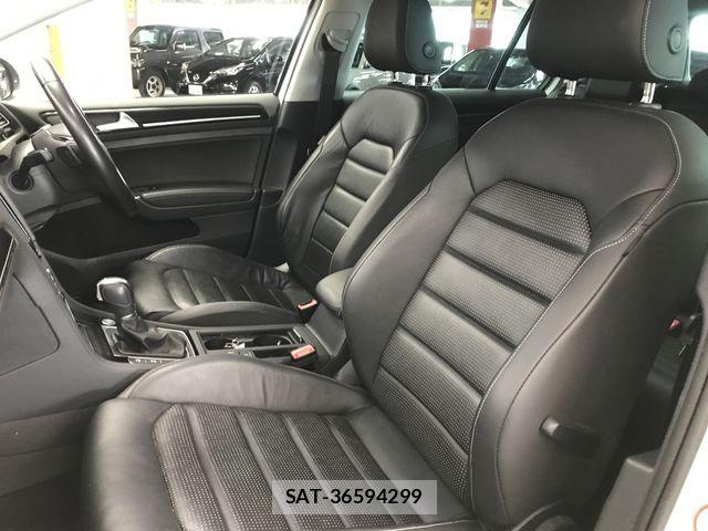 VolksWagen GOLF 2019-09 5882761-13