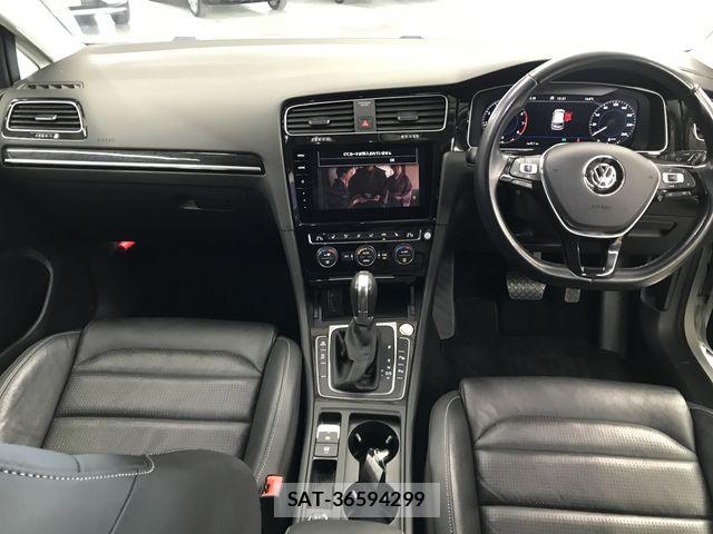 VolksWagen GOLF 2019-09 5882761-1