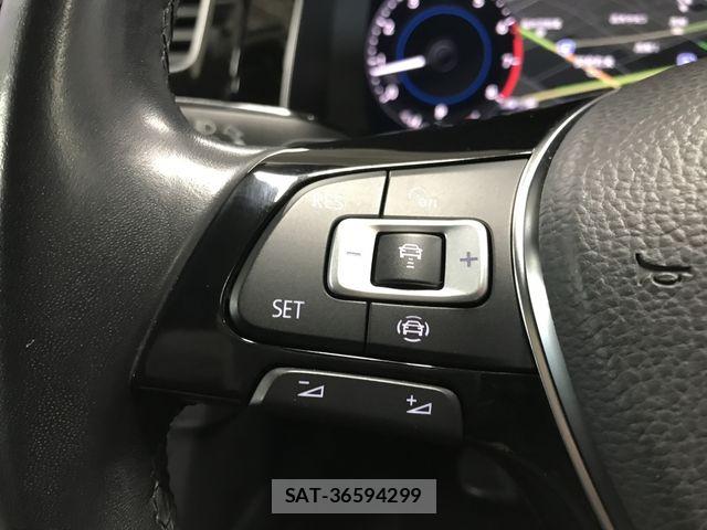 VolksWagen GOLF 2019-09 5882761-28