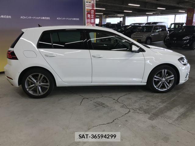 VolksWagen GOLF 2019-09 5882761-5