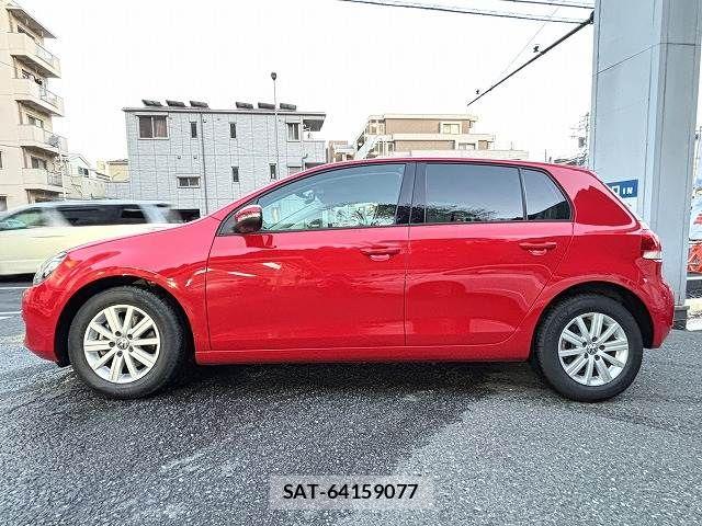 VolksWagen GOLF 2013-04 5882763-13