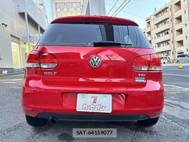 VolksWagen GOLF 2013-04 5882763-15