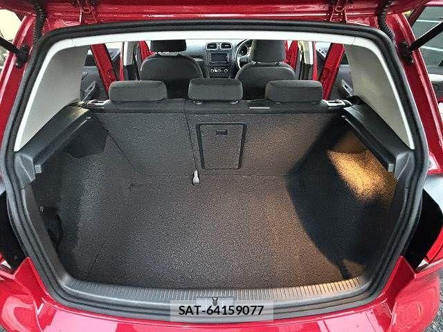VolksWagen GOLF 2013-04 5882763-18
