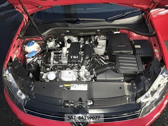 VolksWagen GOLF 2013-04 5882763-19