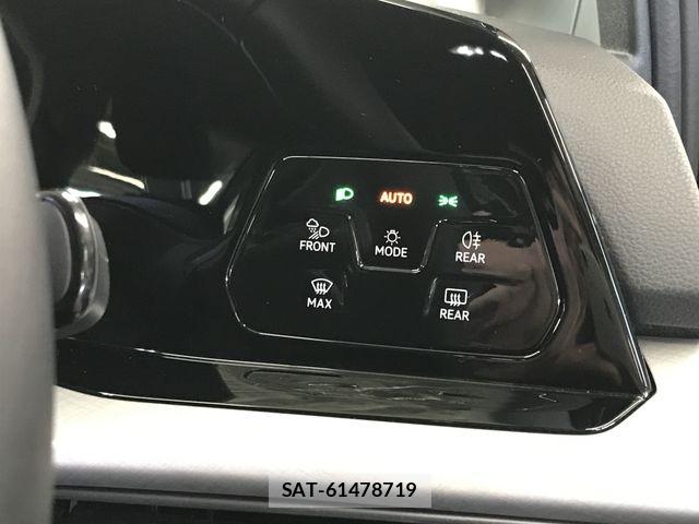 VolksWagen GOLF 2023-09 5882750-29