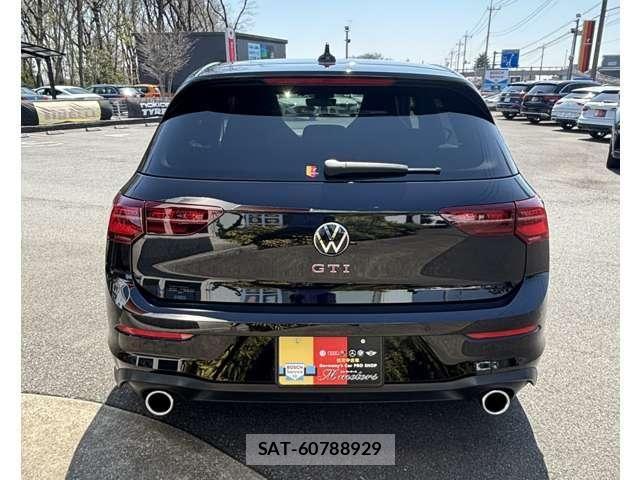 VolksWagen GOLF 2023-06 6023028-4