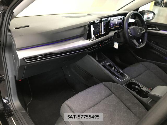 VolksWagen GOLF 2023-09 6023031-12