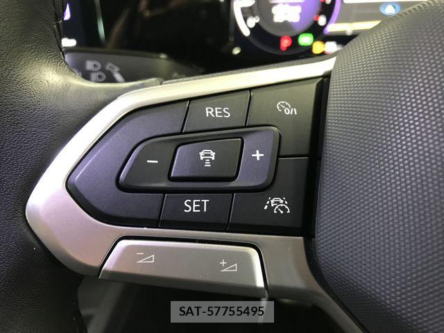 VolksWagen GOLF 2023-09 6023031-26