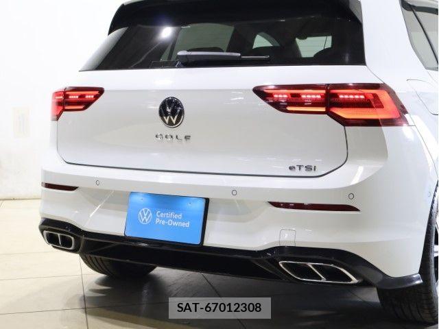 VolksWagen GOLF 2023-08 6023030-13