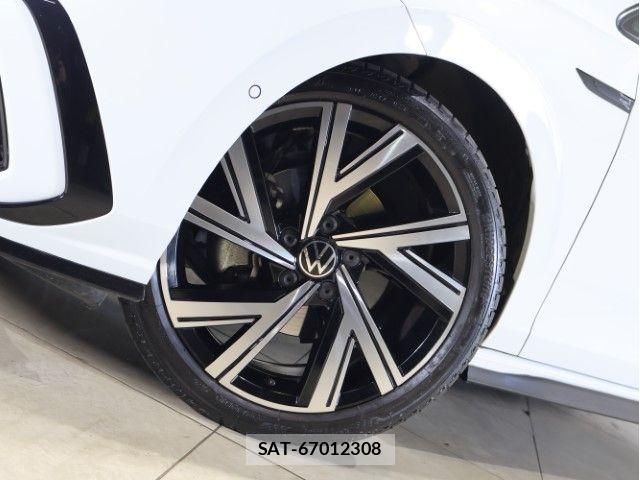 VolksWagen GOLF 2023-08 6023030-14