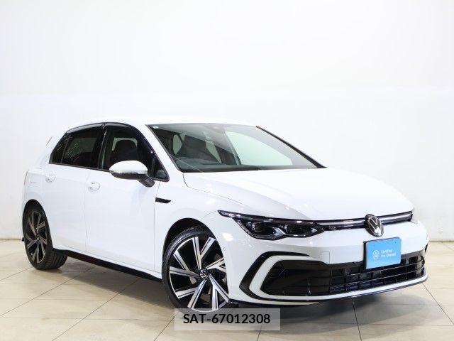 VolksWagen GOLF 2023-08 6023030-18