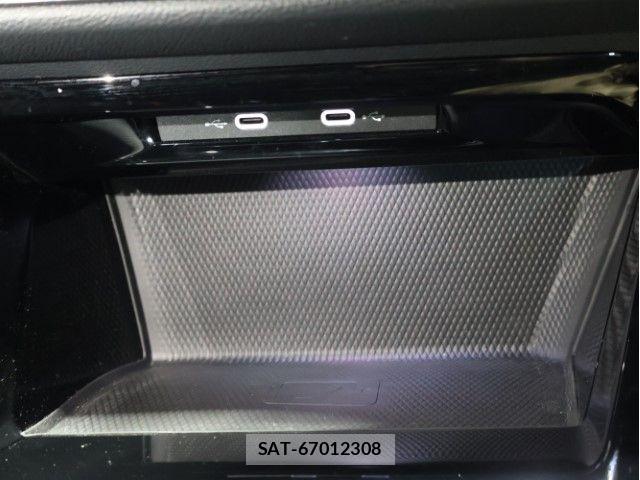 VolksWagen GOLF 2023-08 6023030-23