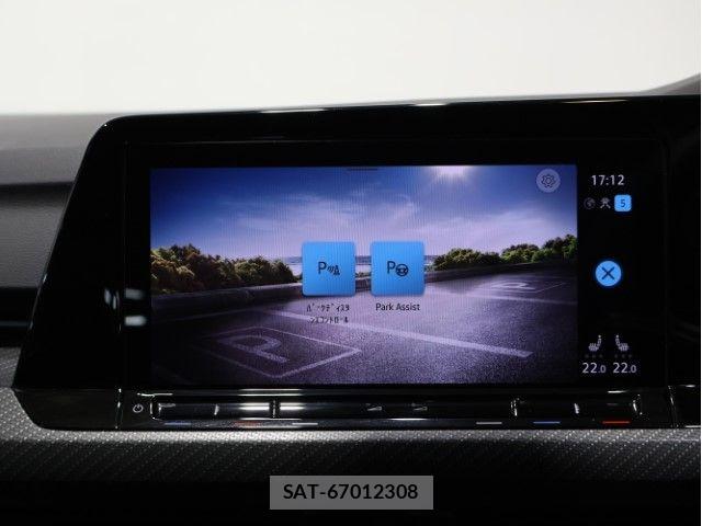 VolksWagen GOLF 2023-08 6023030-28