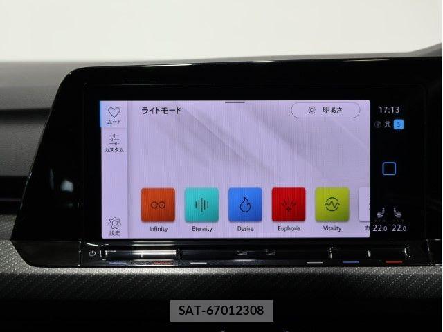 VolksWagen GOLF 2023-08 6023030-29