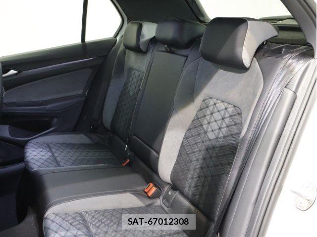 VolksWagen GOLF 2023-08 6023030-6
