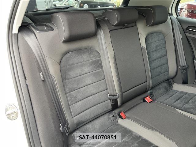 VolksWagen GOLF 2016-02 6307266-13